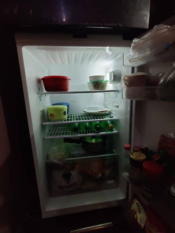 Dawlance Refrigerator 9