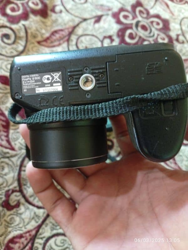 Digital Camera Urgent selling 3