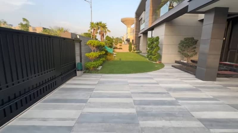 1 Kanal Lower Portion Lock Brand New Upper Portion For Rent In DHA Phase 1,Block D. 12