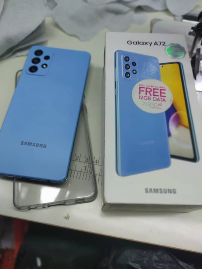 Samsung 72.8+8/128 6