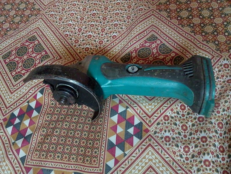 angle grinder 1