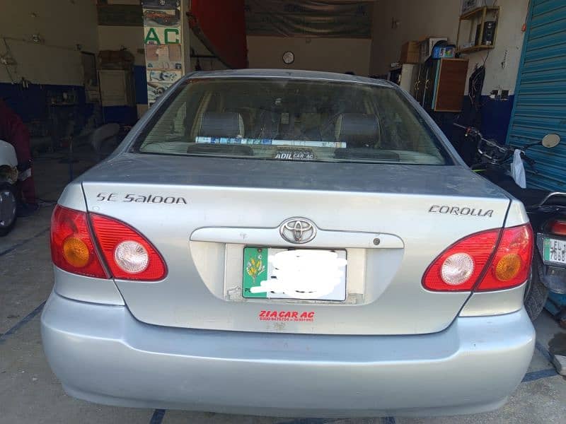 Toyota Corolla se saloon 2003 15