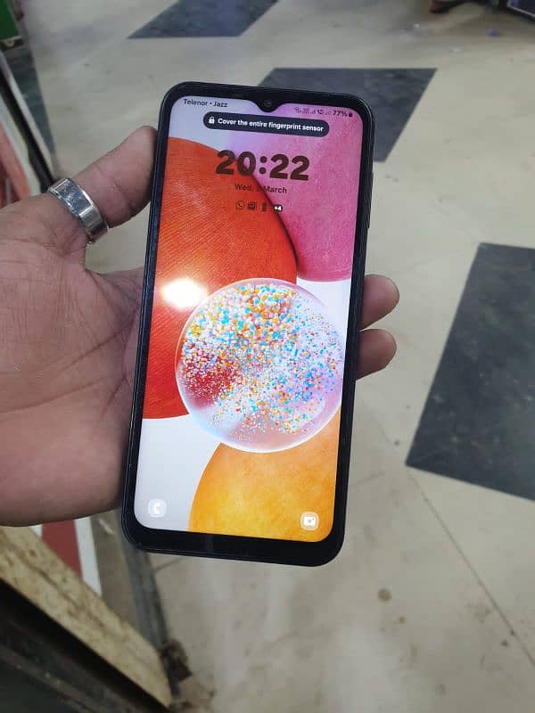 Samsung a14 3