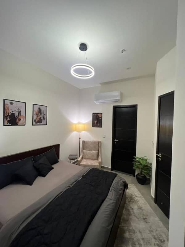 ONE BEDROOM LUXURY FURNISHED APARTMENT AVAILABLE FOR RENT IN REASONABLE PRICE AT GULBERG GREENS ISLAMABAD 3