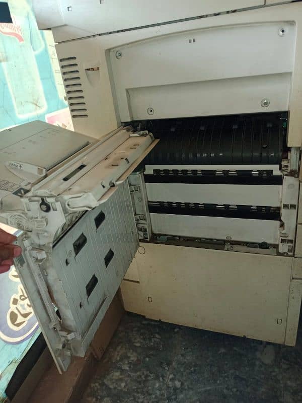 Xerox copier Machine 5875 1