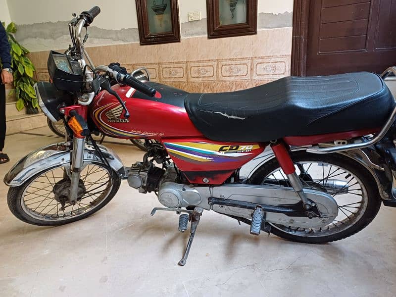 Honda CD 70  urgent sale o3o417654o8 0