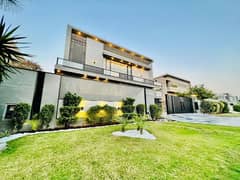 1 Kanal Beautifully Designed Modern House Upper Portion For Rent In DHA Phase 8 Ex Park View Price Negotiable