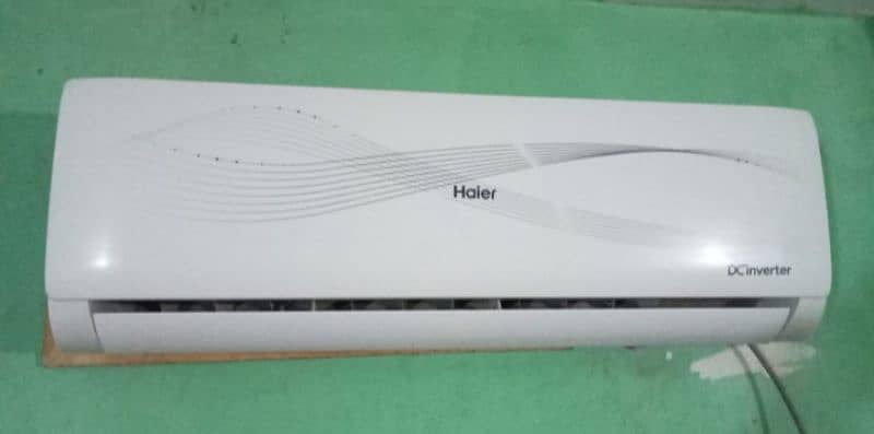 Brend New Condition Haier DC inverter 1 Ton 1