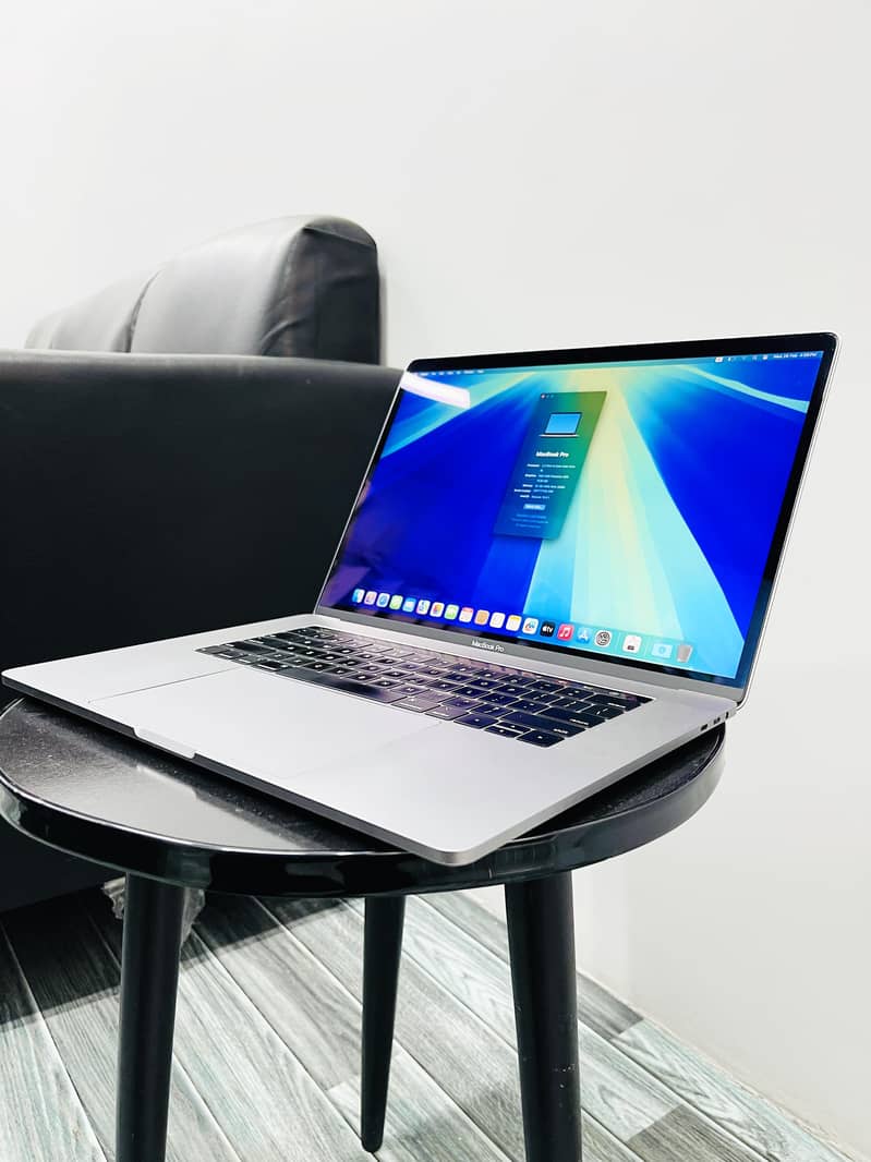 Apple Macbook Pro 2019 Core i9 0