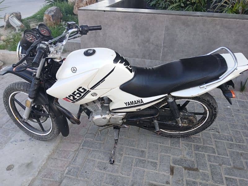 Yamaha Ybr 125G 2016 0