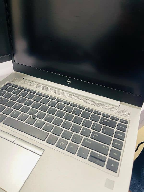 HP EliteBook 840 G5 7