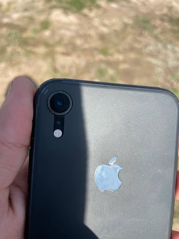 IPHONE XR 5