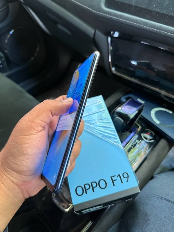 Oppo f19 with full box 1