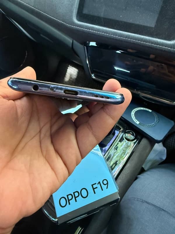 Oppo f19 with full box 3