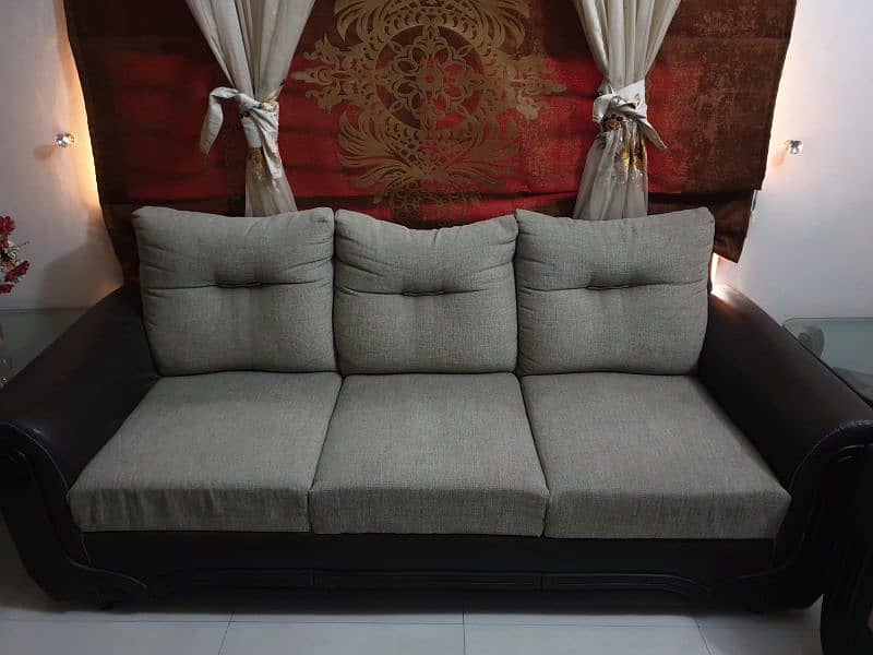 Elegant 5 Seater Sofa Set 2