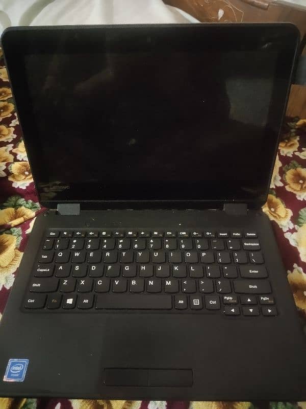 Lenovo 300e laptop 4/64 location khushab 1