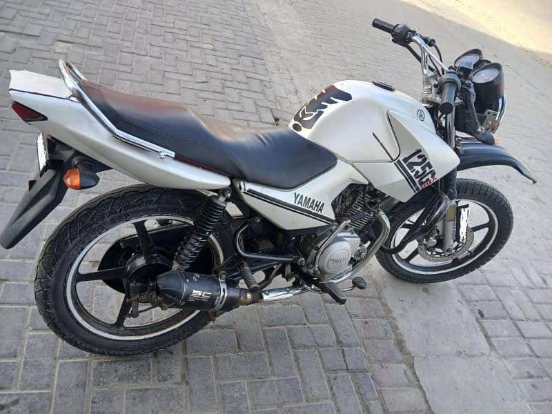 Yamaha Ybr 125G 2016 6