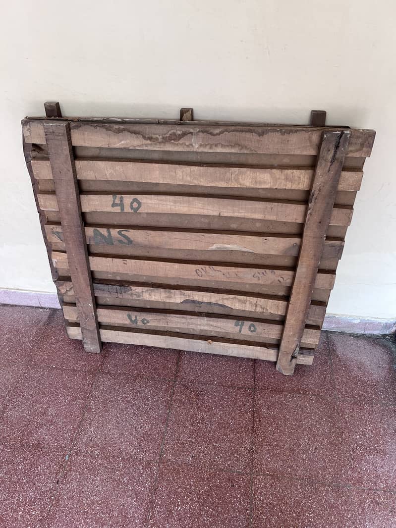 Solid Sheesham Wood single beds for sale 5