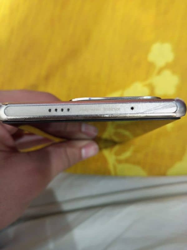 infinix zero 30 condition 10by10 2