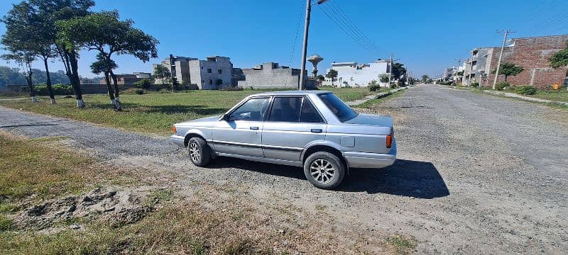 Nissan Sunny 1987 4