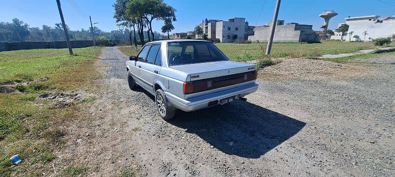 Nissan Sunny 1987 5