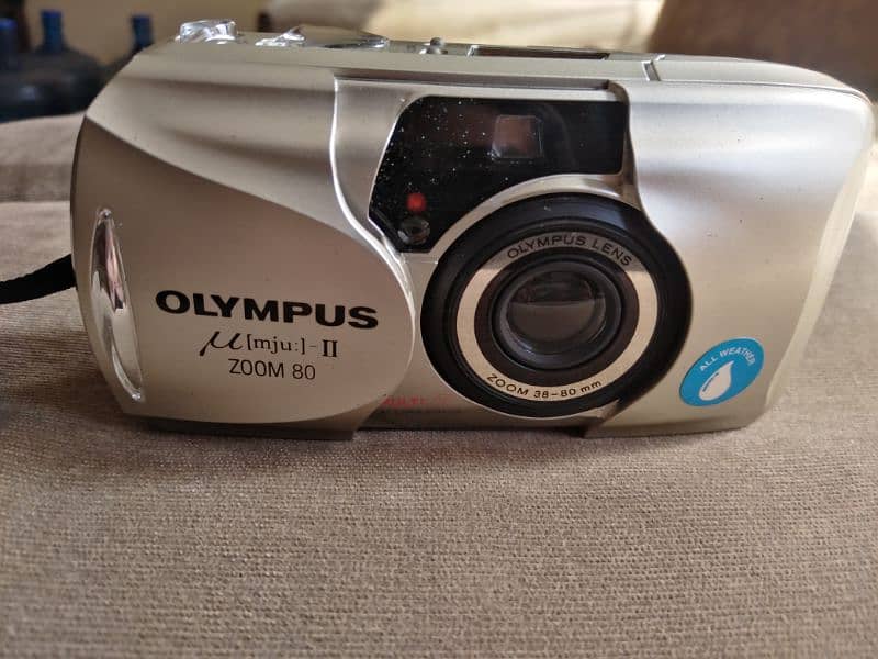 Olympus Mju-II Zoom 80 Camera 2