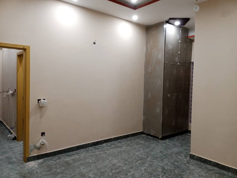 Flat Available For Rent In Alhamra Town Near UCP University And Shoukat Khanum Hospital 7