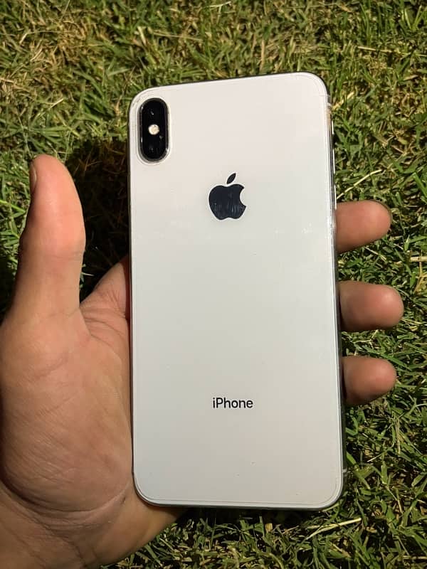 iPhone Xsmax 3