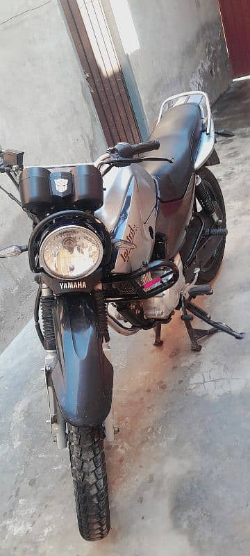 yamaha YBR Totally genuine 2017 model 0