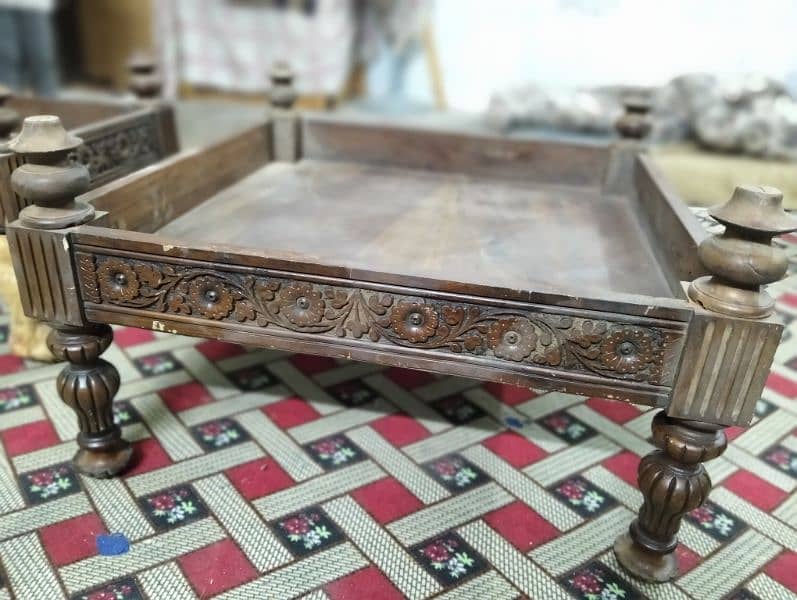 3 center table for sale with mirror 3