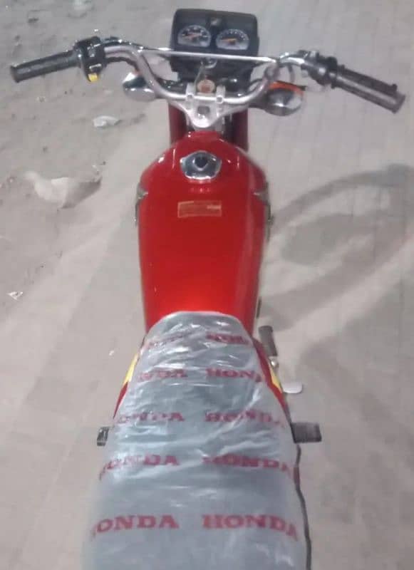 Honda 125 total genuine bike _"03704815729 2