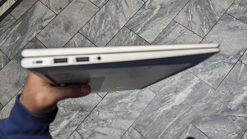 HP ProBook  Ryzen 5 5600U 1