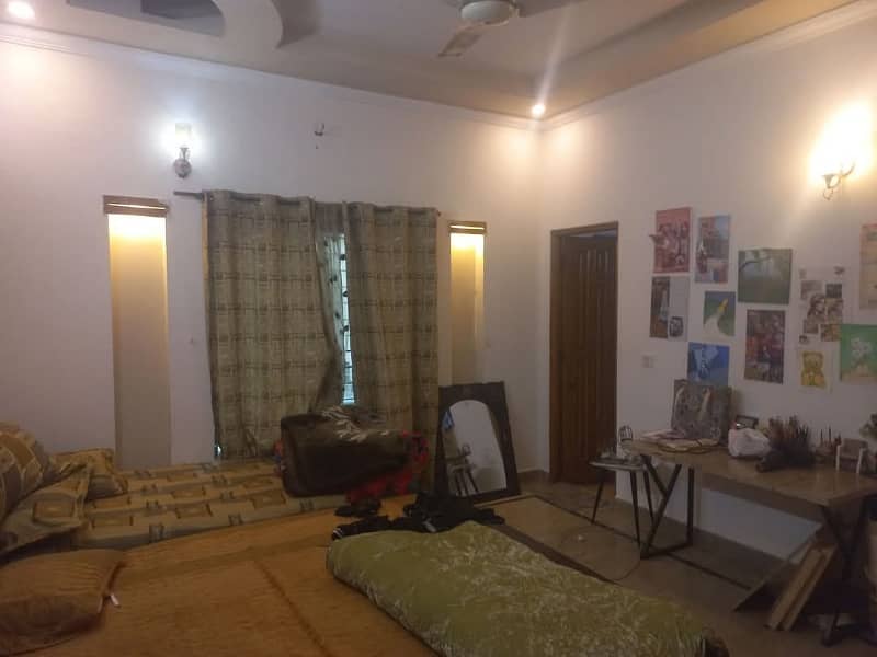 10 Marla 2 Bed Superb Upper Portion Is For Rent In Wapda Town E-2 Block 16