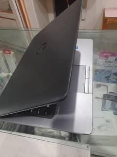 HP ELITEBOOK 840