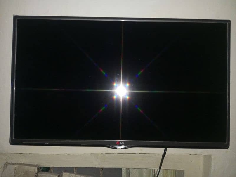 LG LED 32 INCH 2