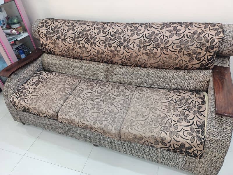 3 -  seater sofa. . . 1