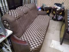 Urgent sell 7 seaters sofa set