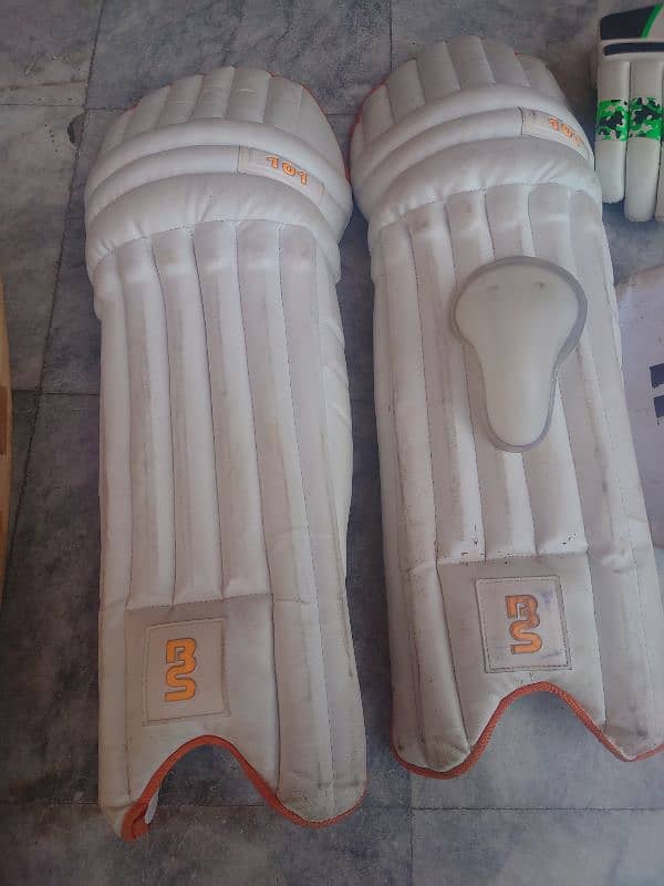 cricket equipments 2