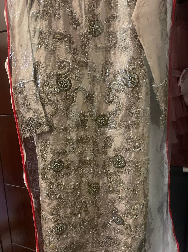 Heavy bridal festive wear for urgent sale 0