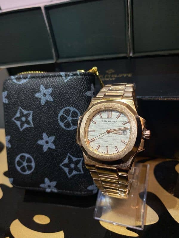 Men's watch with free card holder wallet 1