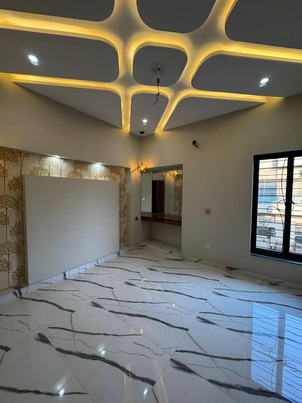 10 Marla House For Rent Upper Portion In Muhafiz Town Phase 2 Lhr. 7