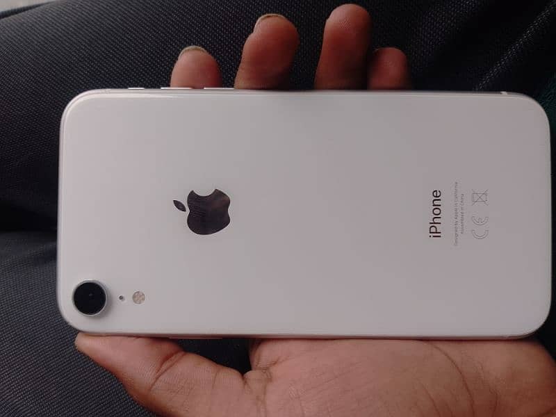 Iphone XR white 35000 0