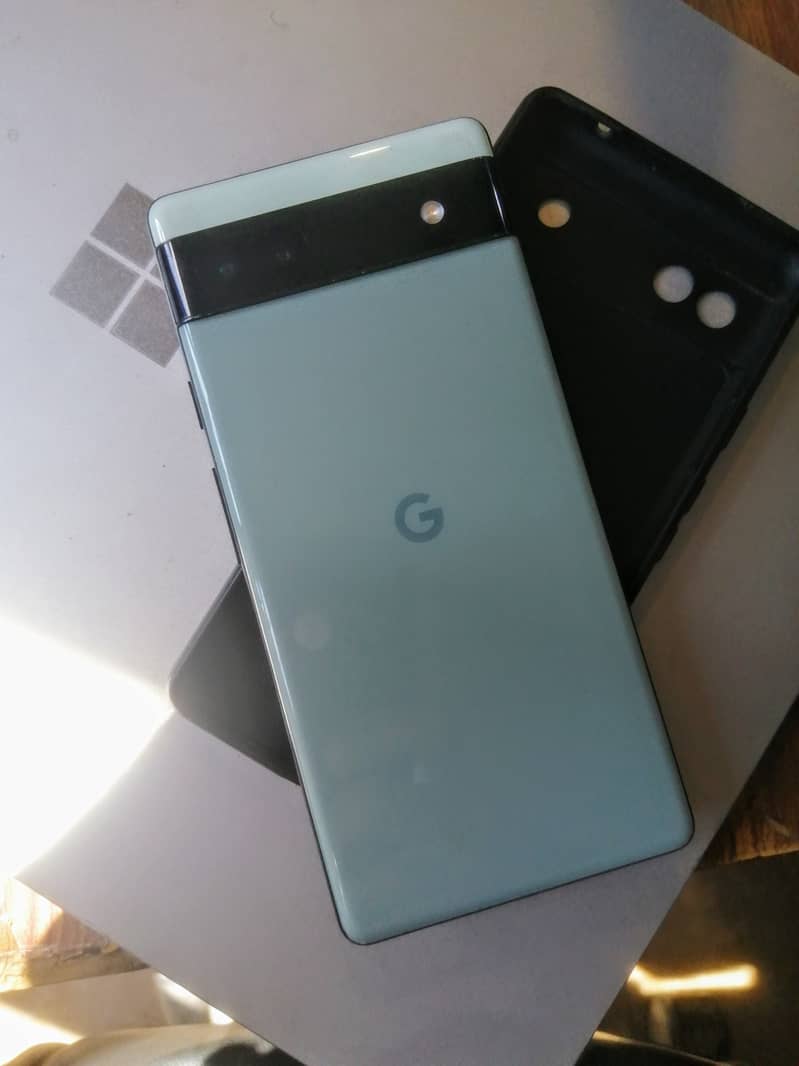 Google Pixel 6a 1