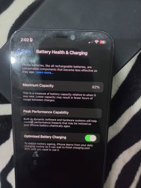 iphone 12 (fu) exchange possible) 4