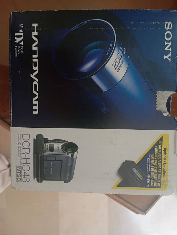 SONY HANDYCAM VIDEO CAMERA 0