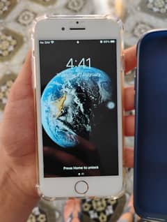 iphone 7 non PTA factory unlocked 2 gb 32gb read description