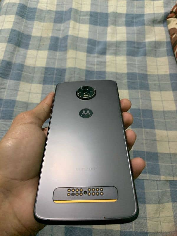 Moto z4 for sale 1