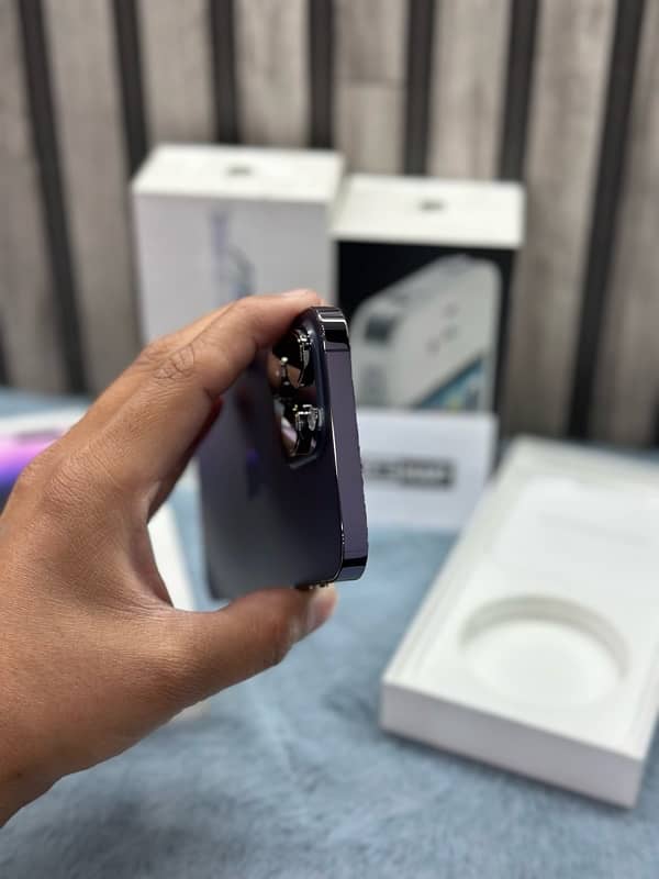 14 Pro Max JV 128GB Brand New Condition Purple 4