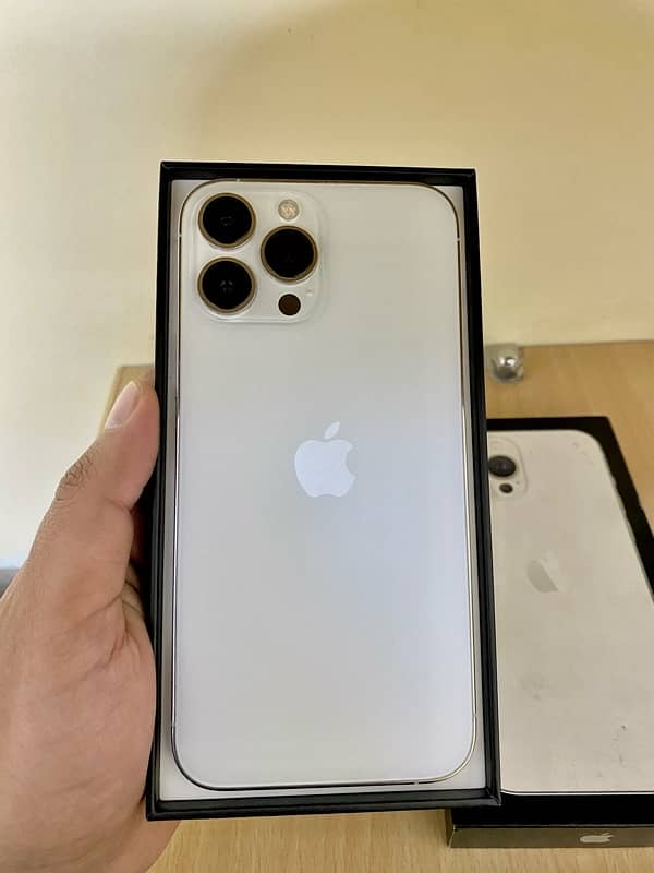 iPhone 13 pro max 256Gb pta approved dual sim 5