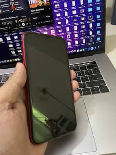 Apple iPhone XR